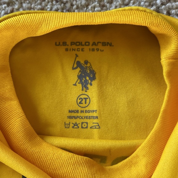 US Polo Assn. Boy's yellow short sleeve tshirt, size 2T - Picture 3 of 3
